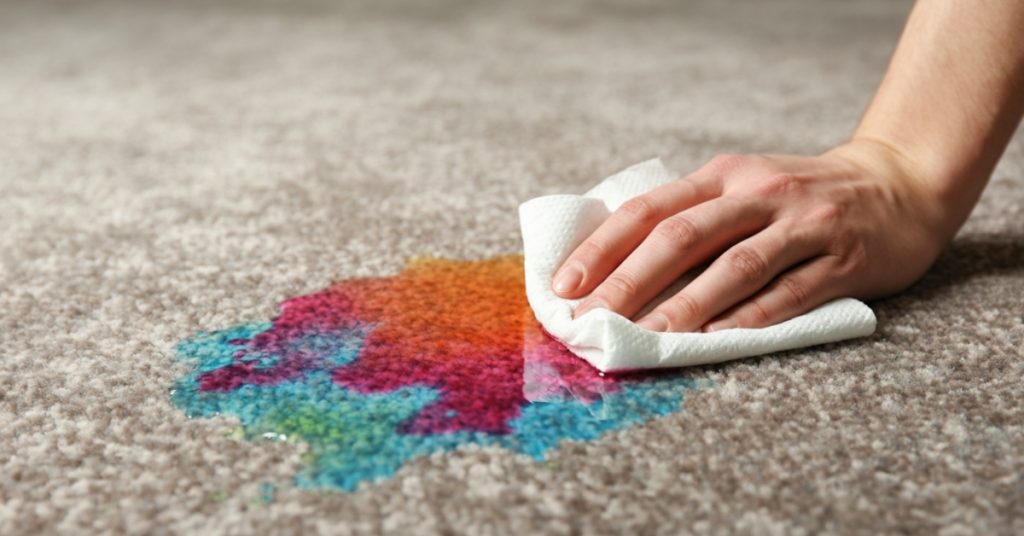 Best Way to Clean Liquid Spills From Your Carpet